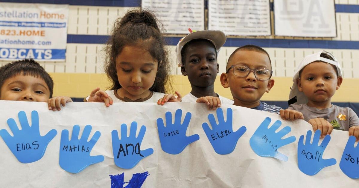 Administration to release billions in withheld school grants | National & World News